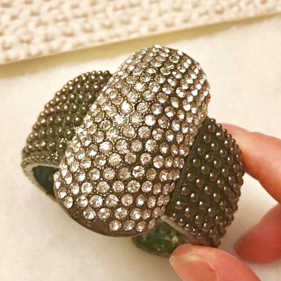 Party Bracelet - Picture 3 of 4